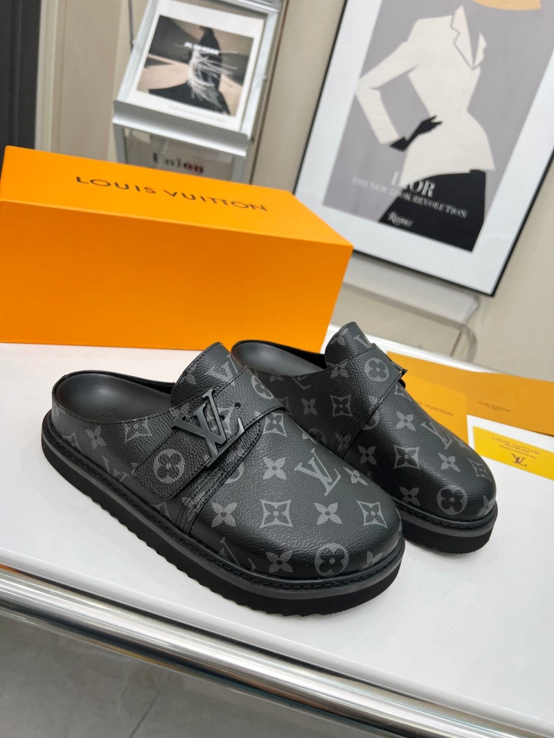 Louis Vuitton Slippers